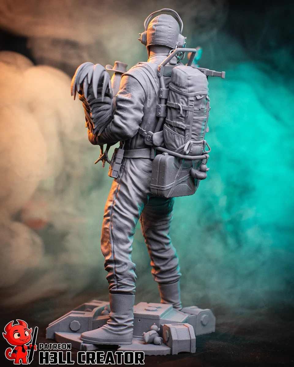 Raider | Fan Art | 3D Printed Resin Model Garage Kit | *Un-Painted* | H3LL Creator 12