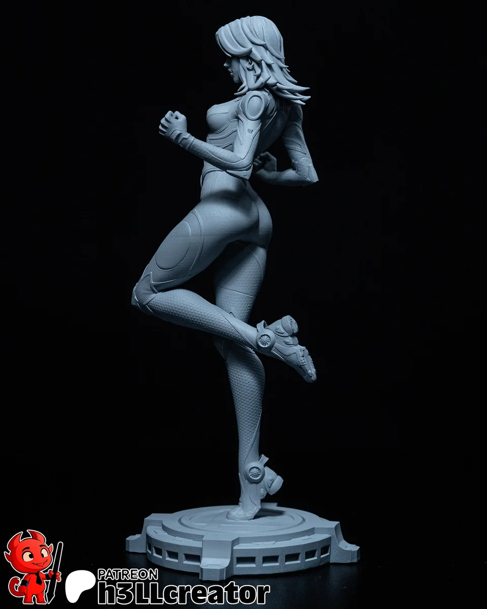 Invisible Woman | Fan Art | 3D Printed Resin Model Garage Kit | *Un-Painted* | H3LL Creator 10