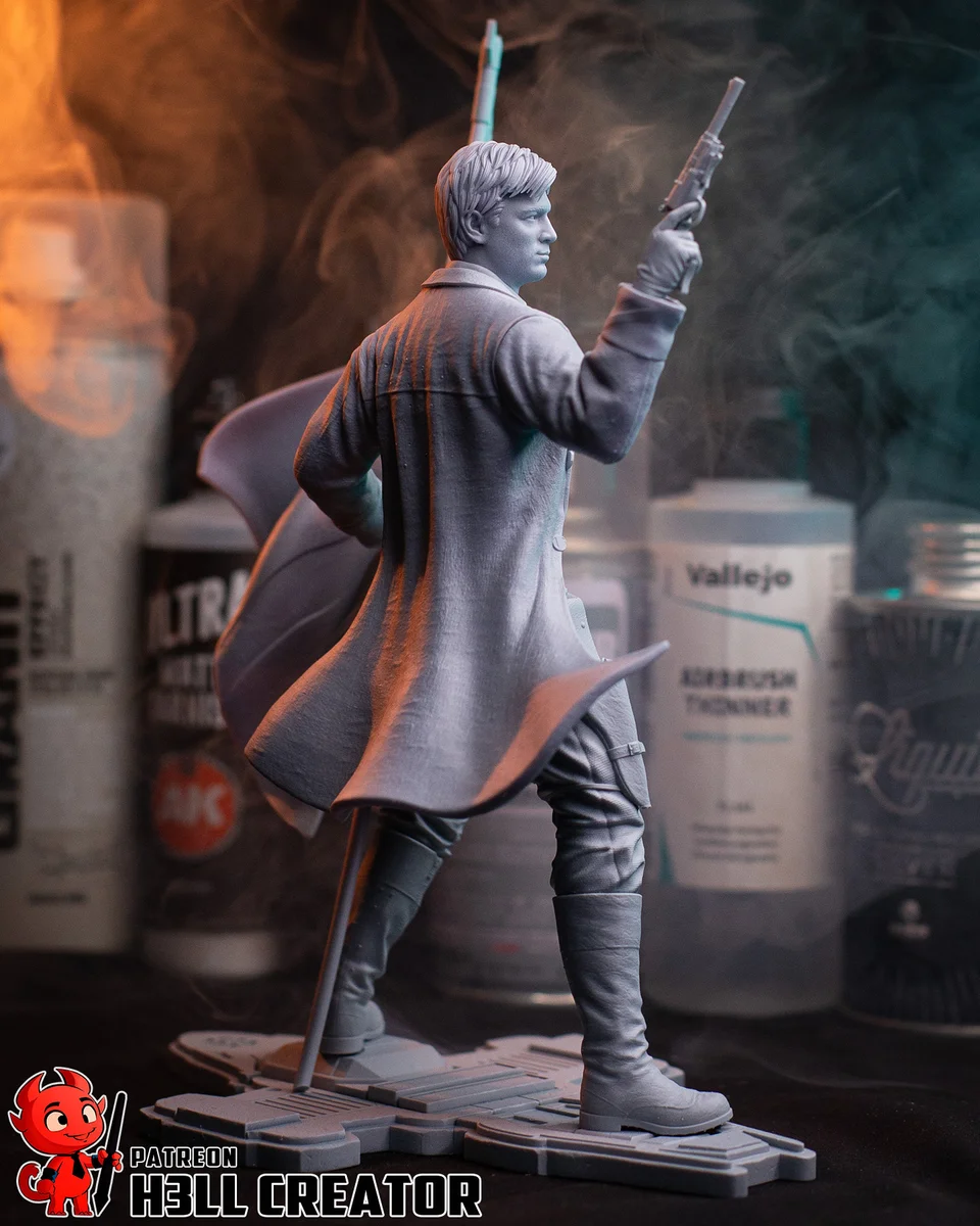Captain Malcolm Reynolds | Fan Art | 3D Printed Resin Model Garage Kit | *Un-Painted* | H3LL Creator 9