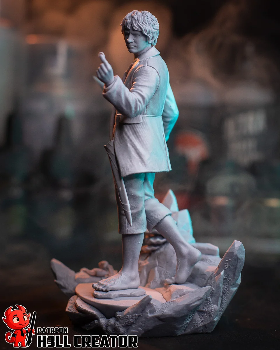 Bilbo Baggins | Fan Art | 3D Printed Resin Model Garage Kit | *Un-Painted* | H3LL Creator 9