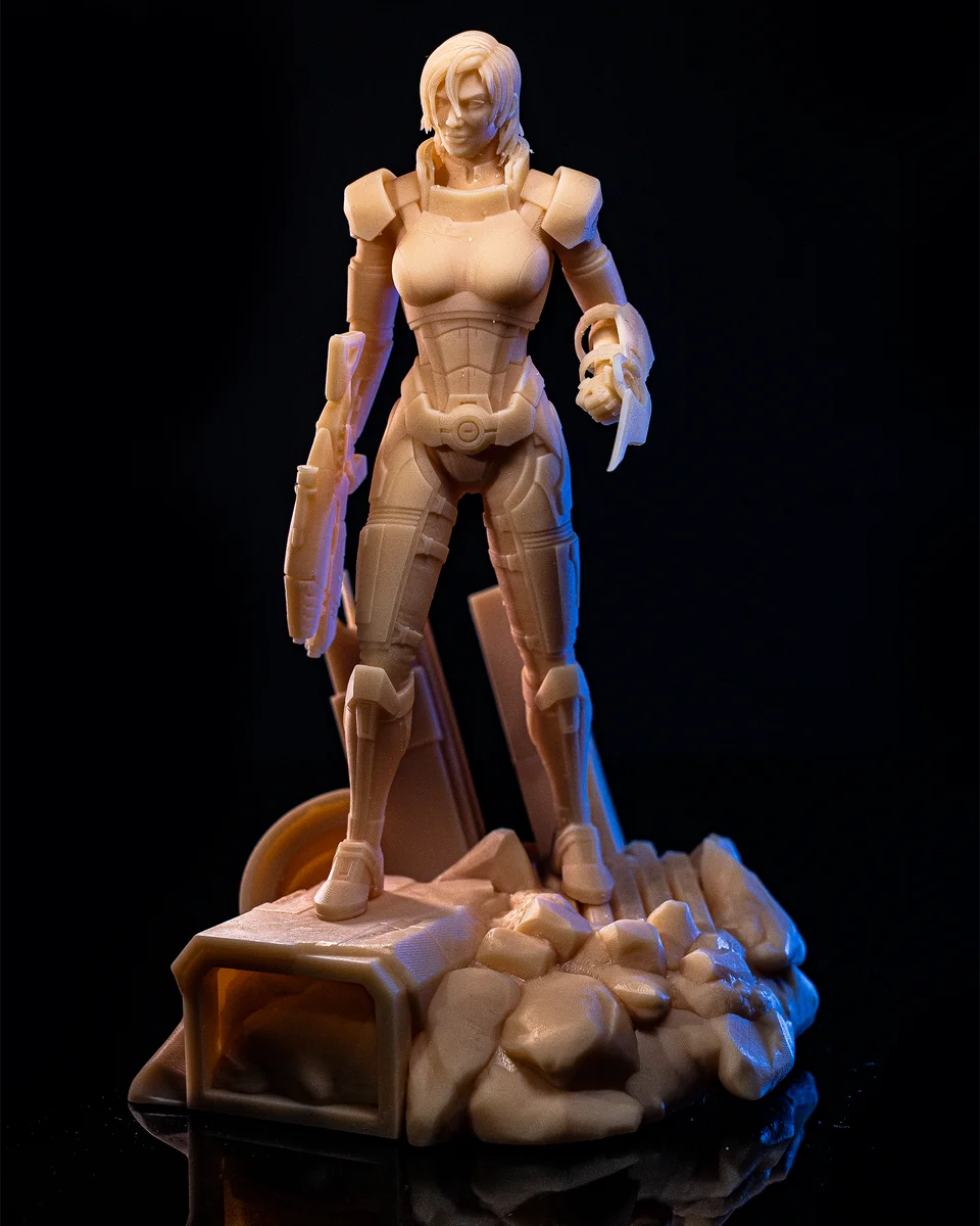Commander Shepard Female | Fan Art | 3D Printed Resin Model Garage Kit | *Un-Painted* | H3LL Creator 3